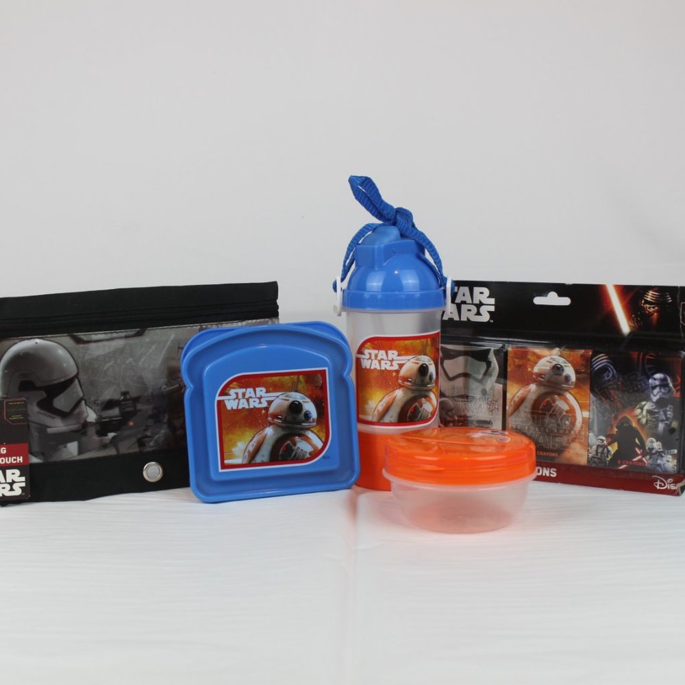 Lot of 5 Star Wars Back to School Kit